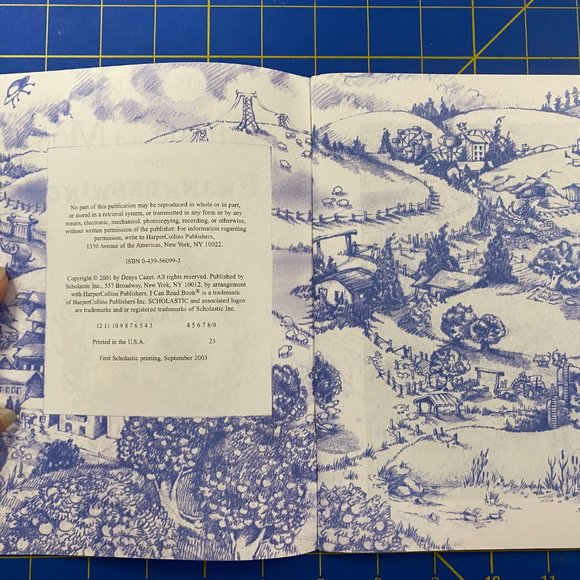 Minnie and Moo Meet Frankenswine, Denys Cazet - Picture 2 of 2